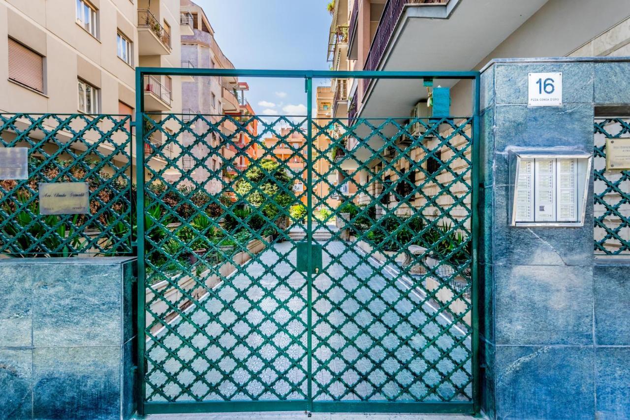 Bbhome Penthouse Bright And Elegant Metro Conca D'Oro روما المظهر الخارجي الصورة